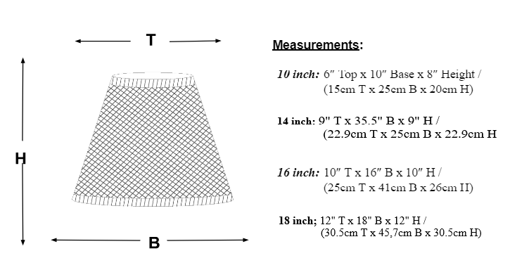 Woven Seagrass Lampshade (Scalloped in Navy)