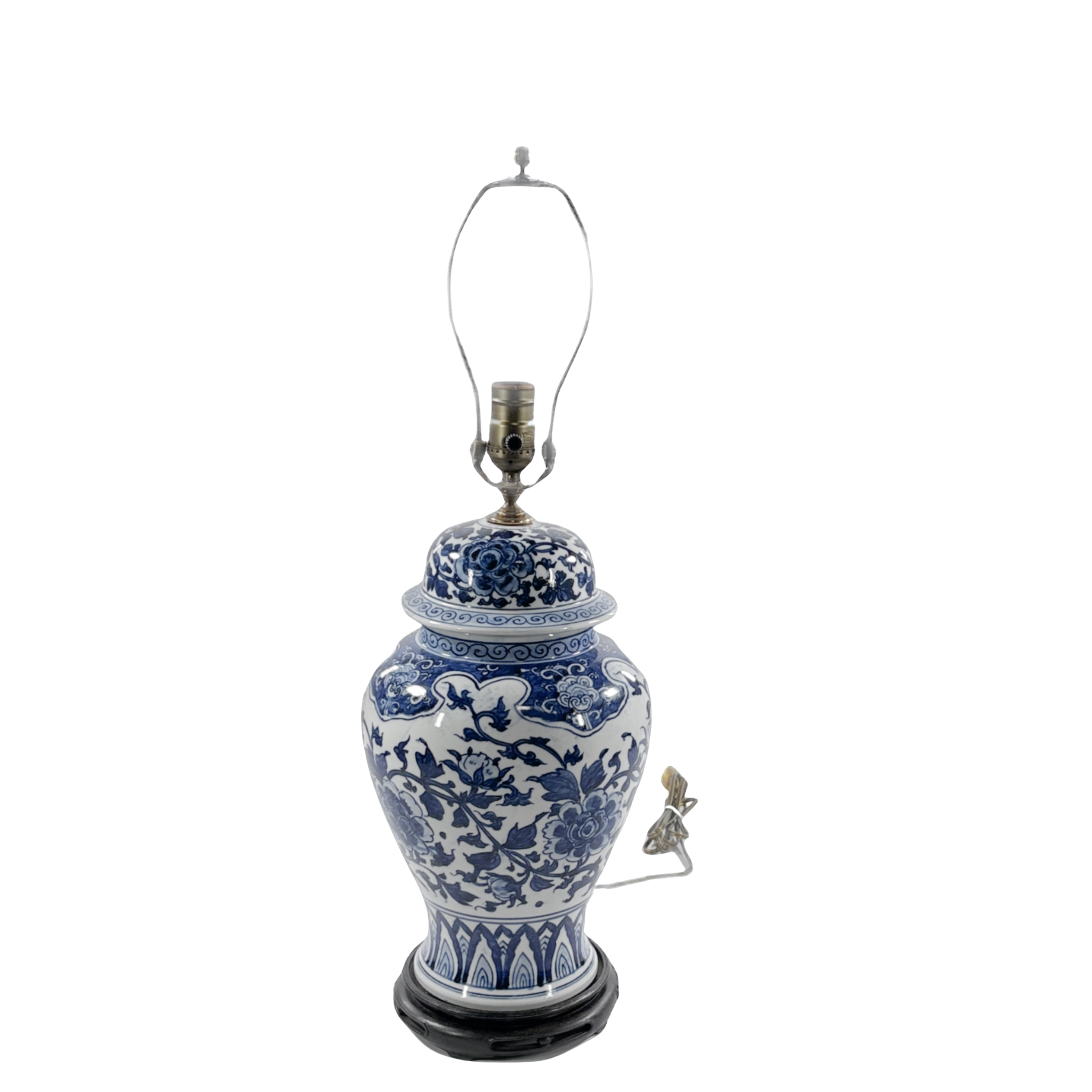 Blue and White Porcelain Jar Mounted Lamp
