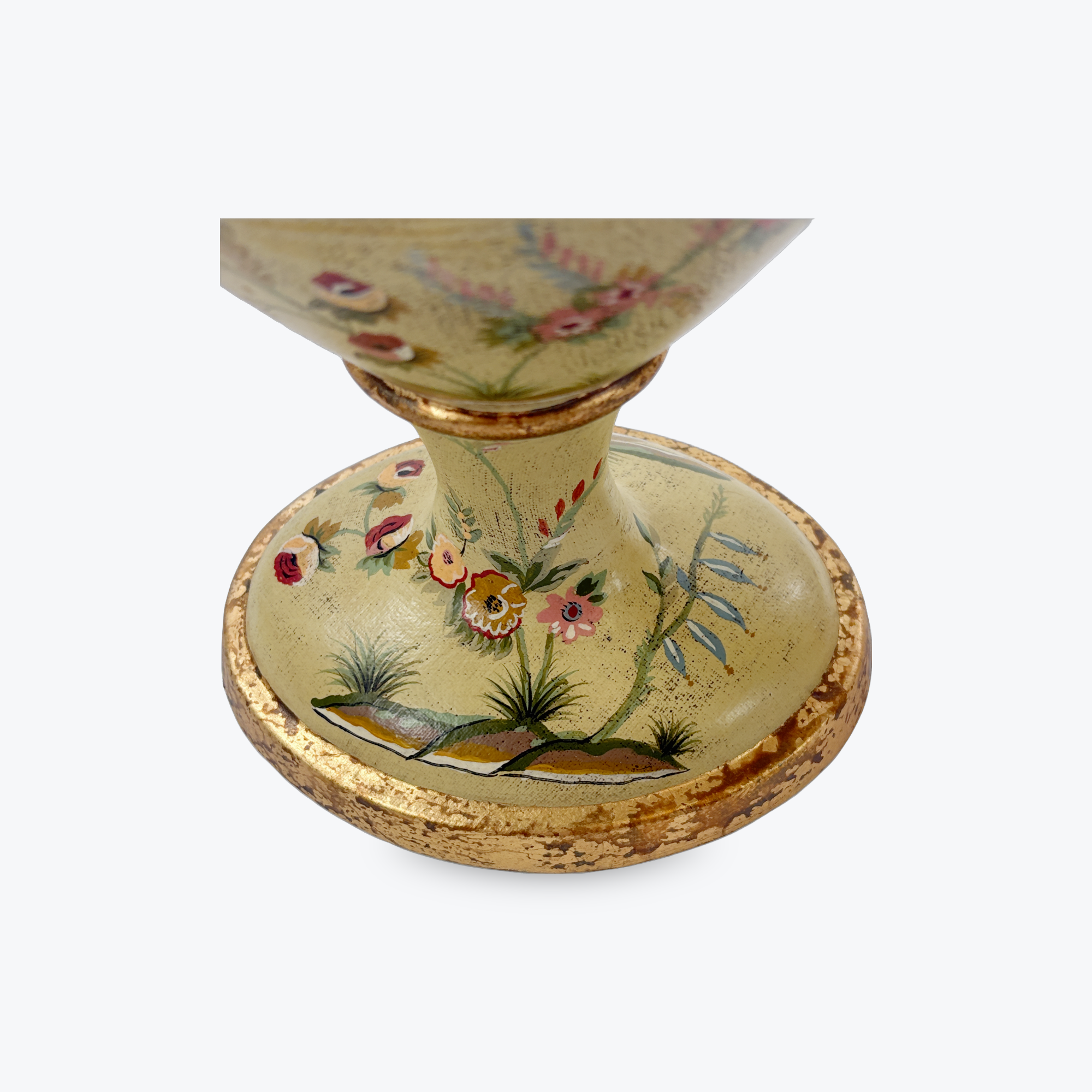 Pair of Chinoserie Decorated Gilt and resin Lamps