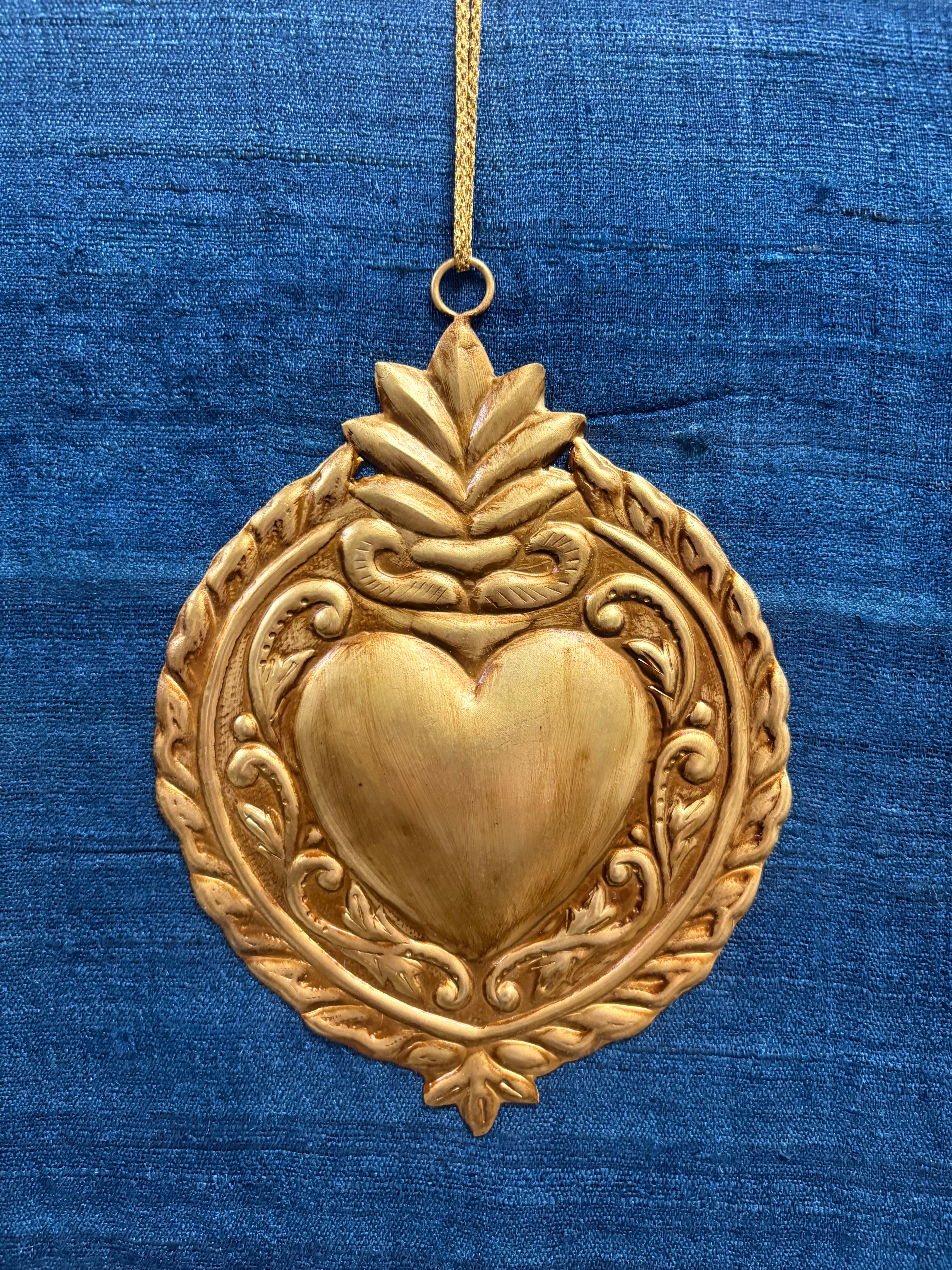 Antique Leaf Heart Ornament