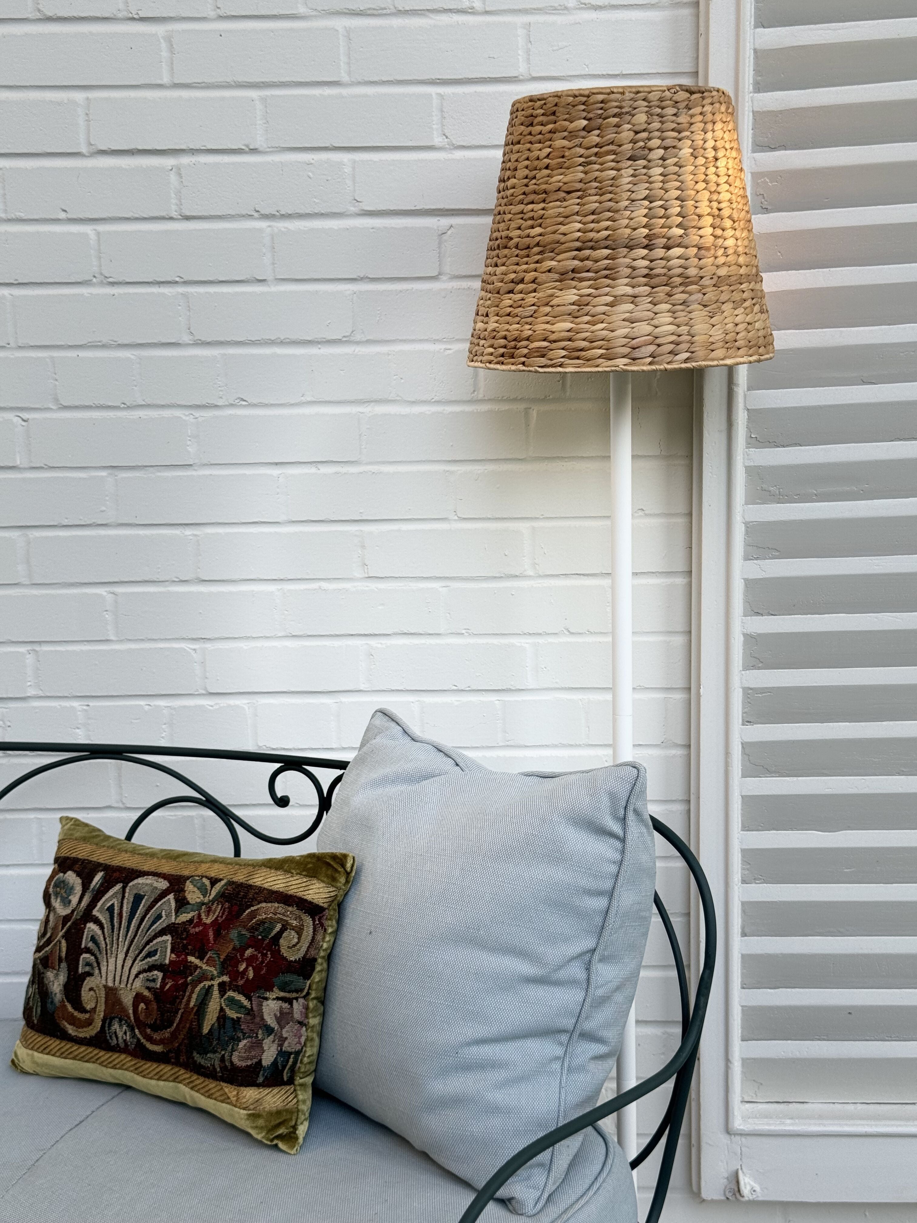 Small Water Hyacinth Shade Cover (Empire in Natural)