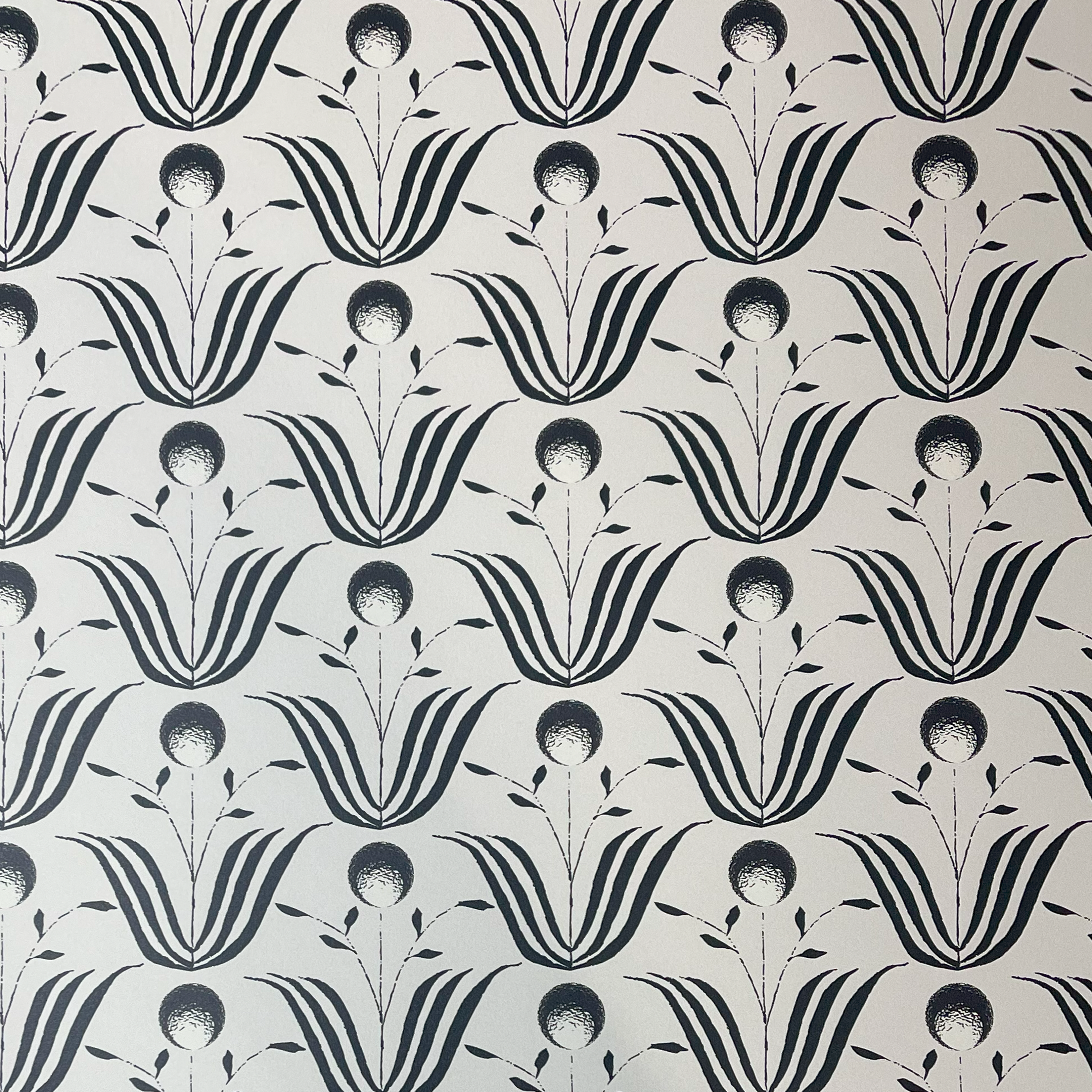 Mitchell Black Spring Bloom Collection (Shell White)