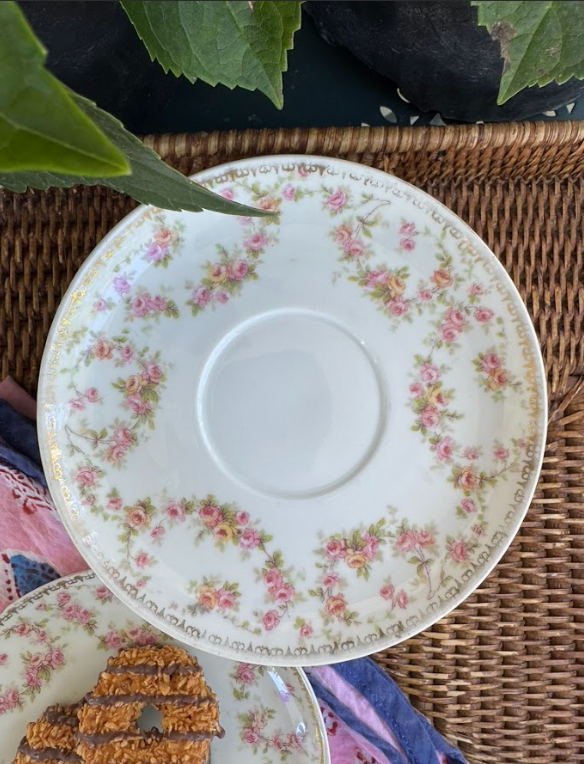 Pink Haviland Varenne Dinnerware (46-piece set)