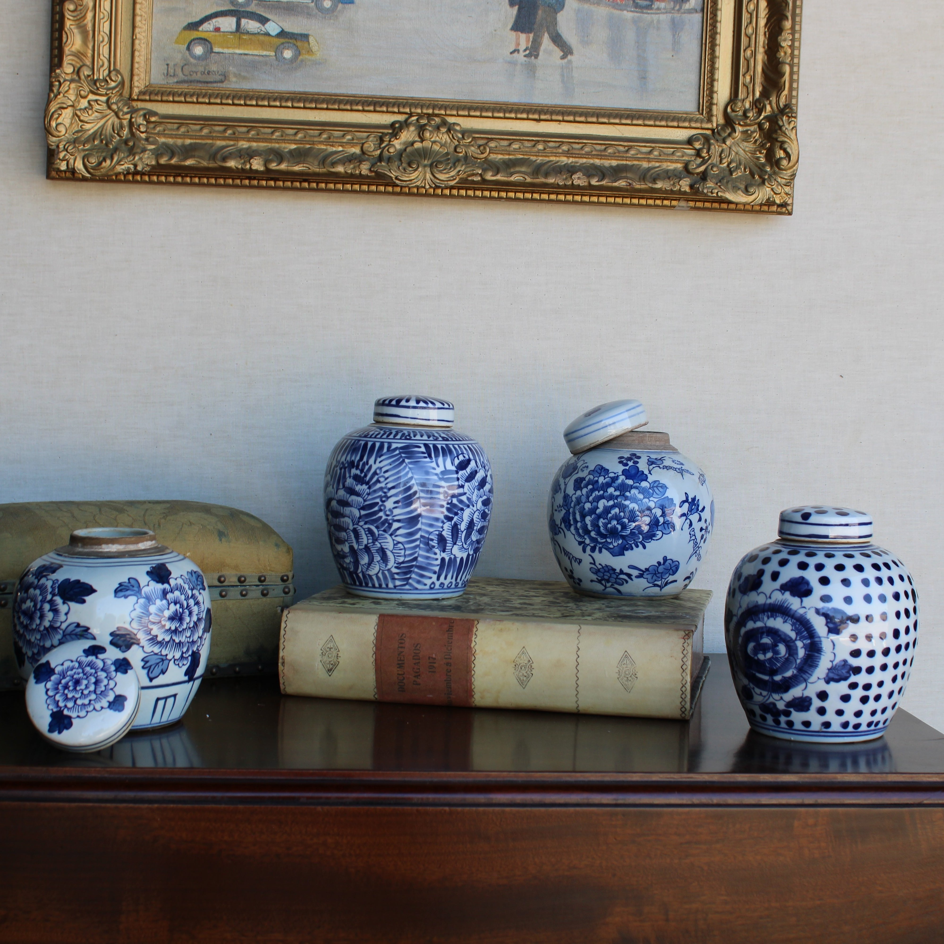 Decorative Accessories