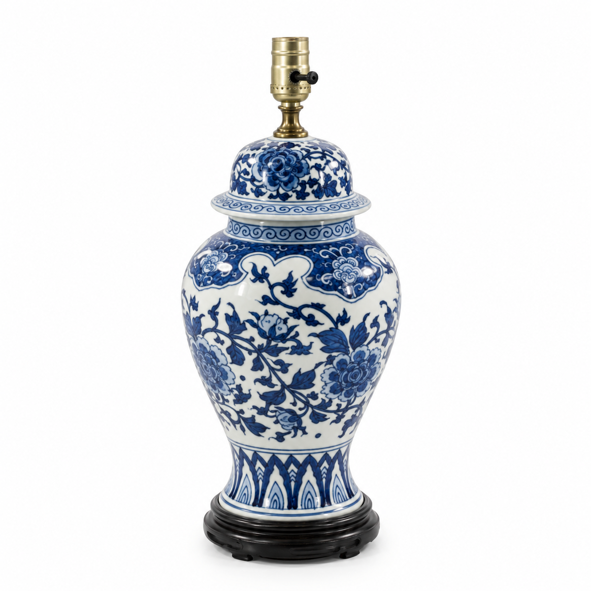 Blue and White Porcelain Jar Mounted Lamp