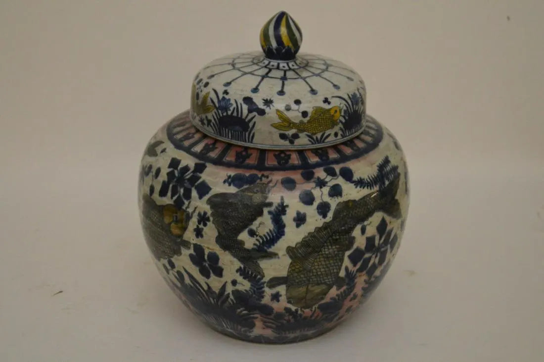 Chinese Ming Style Wucai Jar