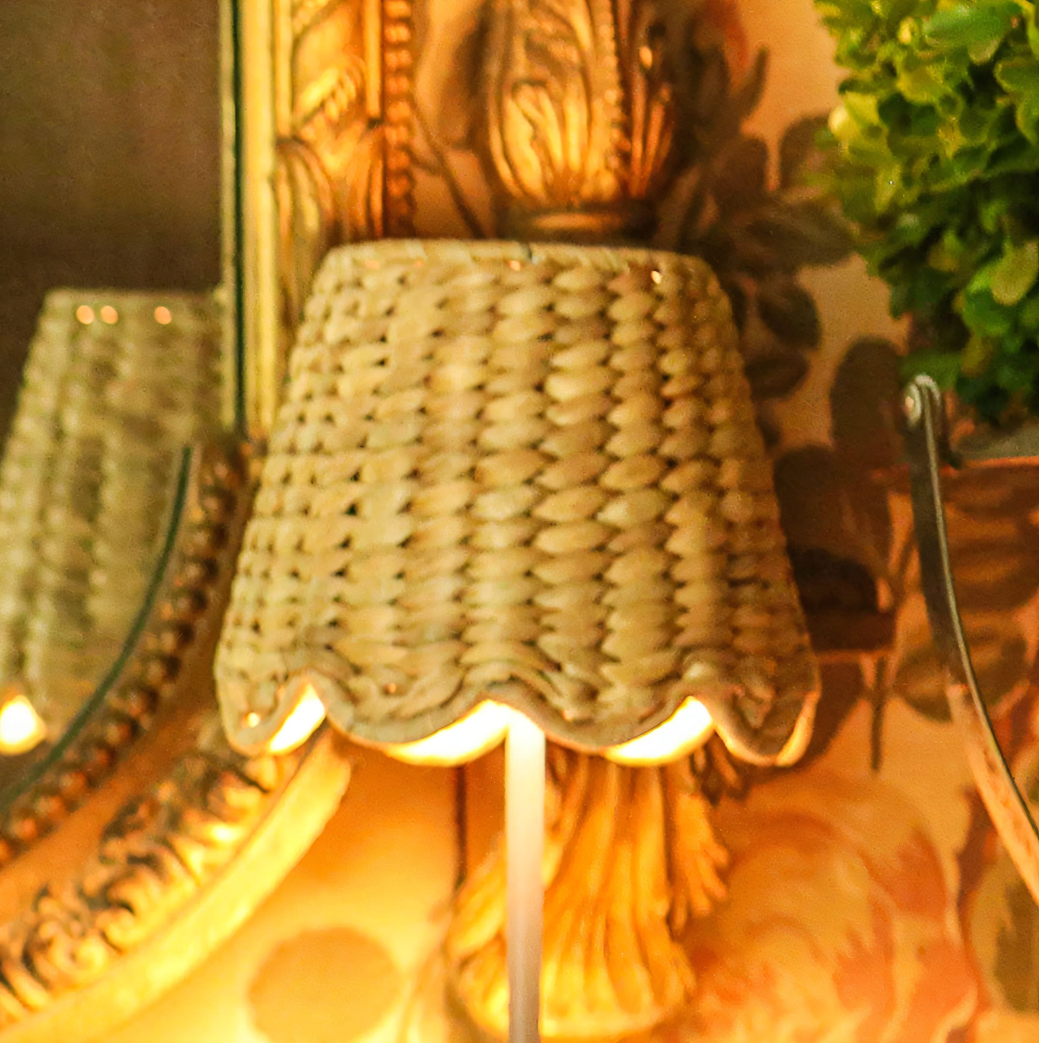 Water Hyacinth Shade Cover (Scalloped in Natural)