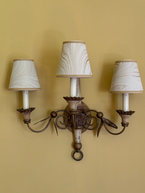 Sconce Lampshade in Marbled Ivory (Gold trim)