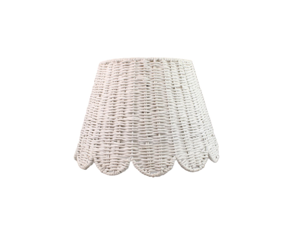 Twisted Paper Lampshade (Scalloped in White)