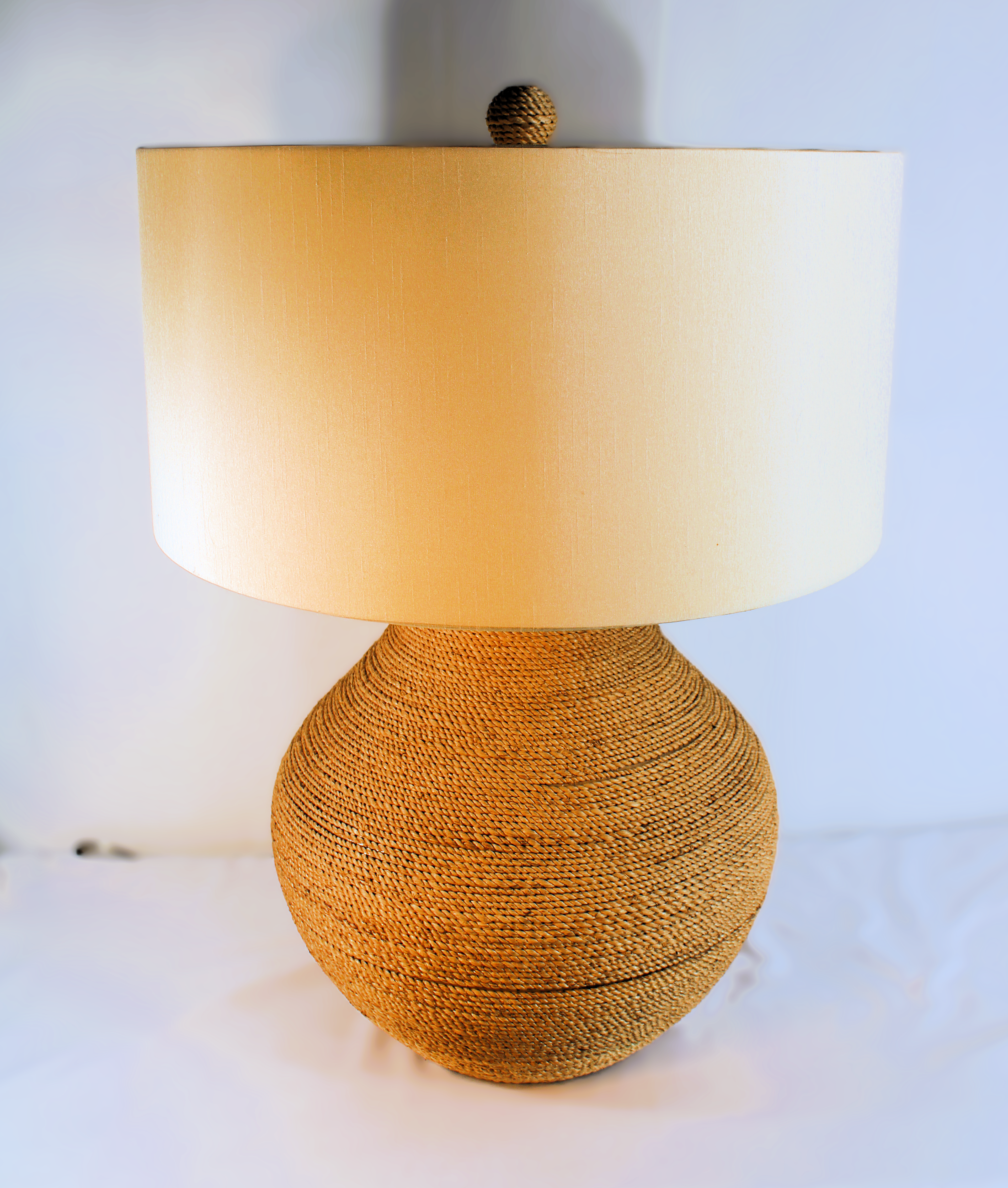 Seagrass Woven Decorative Lamp
