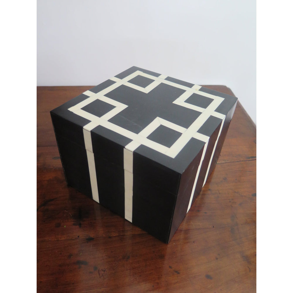 Black and White Cube Bone Inlay Box