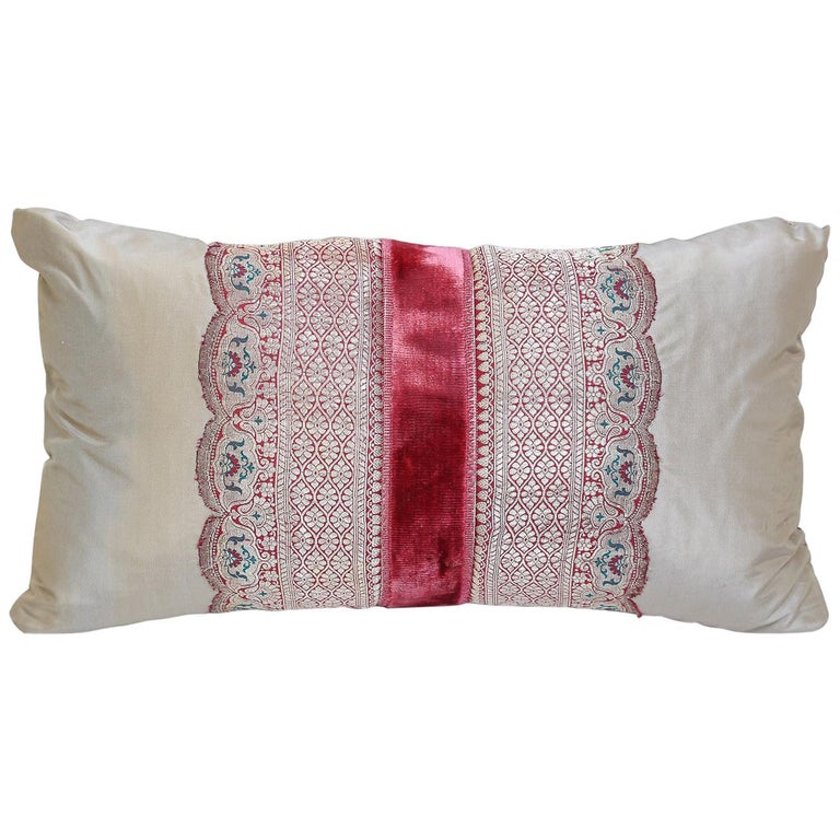 Sari Vintage Pillow